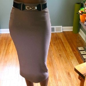 Curve Hugging Pencil Skirt w/ Belt